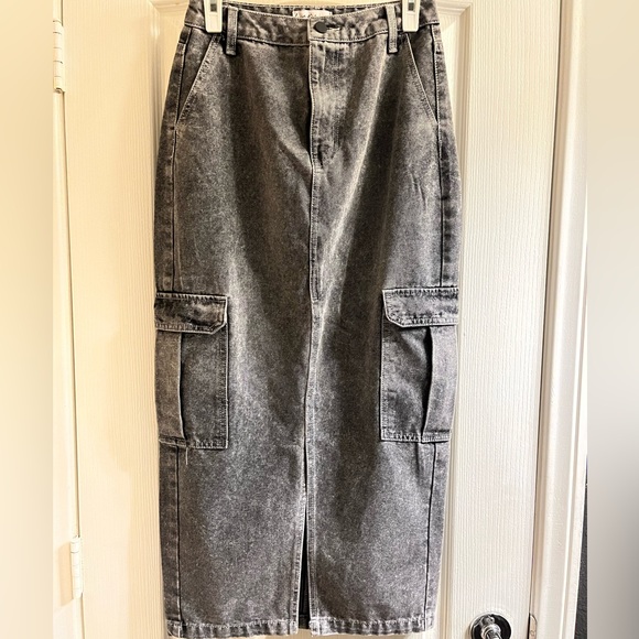 Love Fire Cargo midi Skirt - Picture 7 of 8